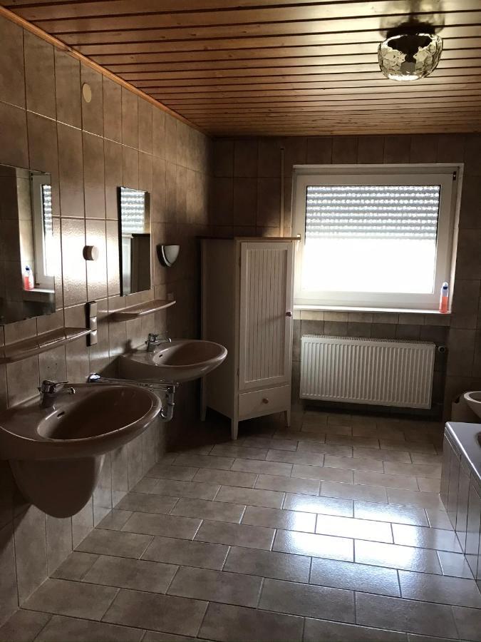 Gaestehaus Zur Schmiede Burghaun Dış mekan fotoğraf