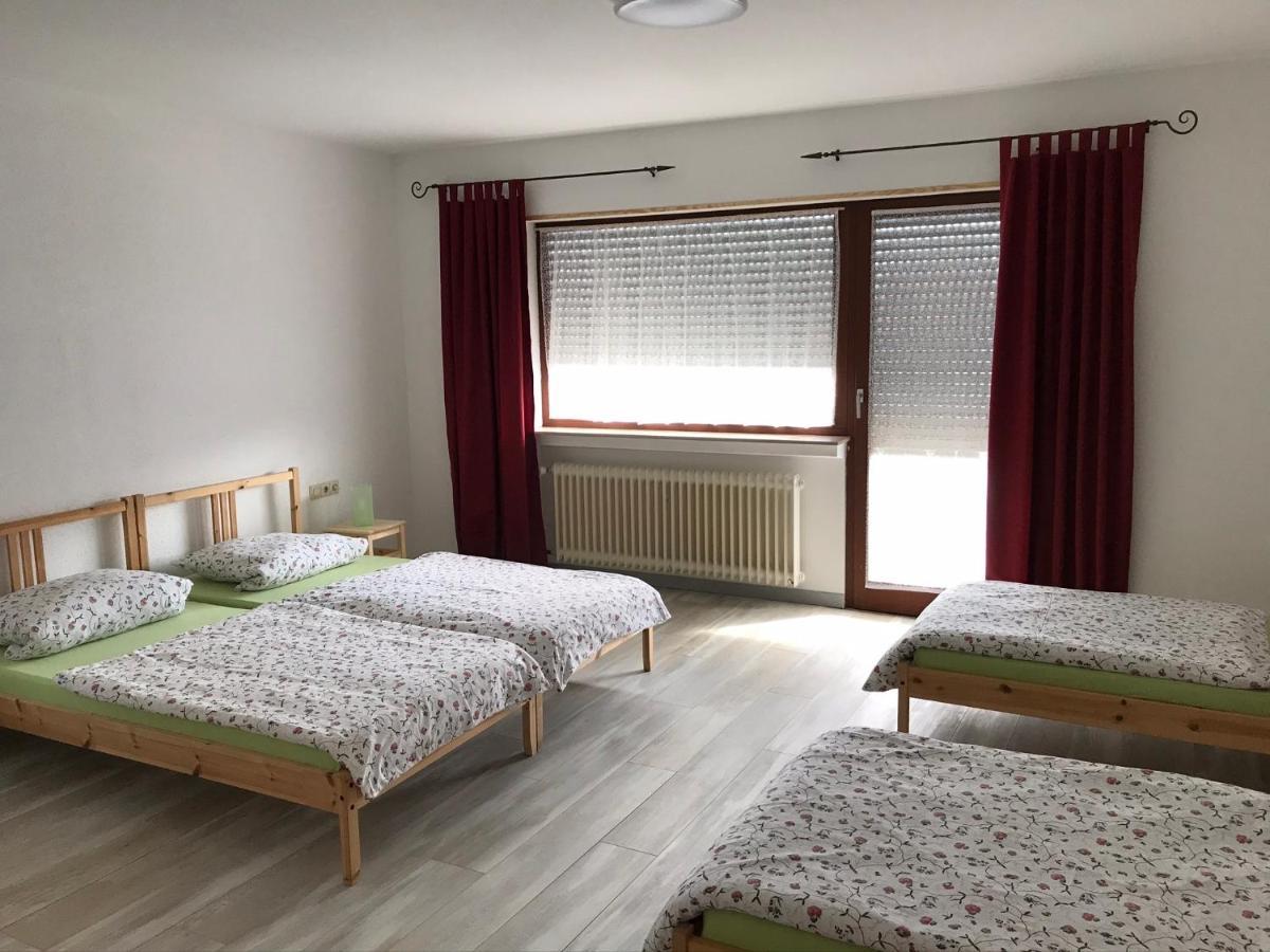 Gaestehaus Zur Schmiede Burghaun Dış mekan fotoğraf
