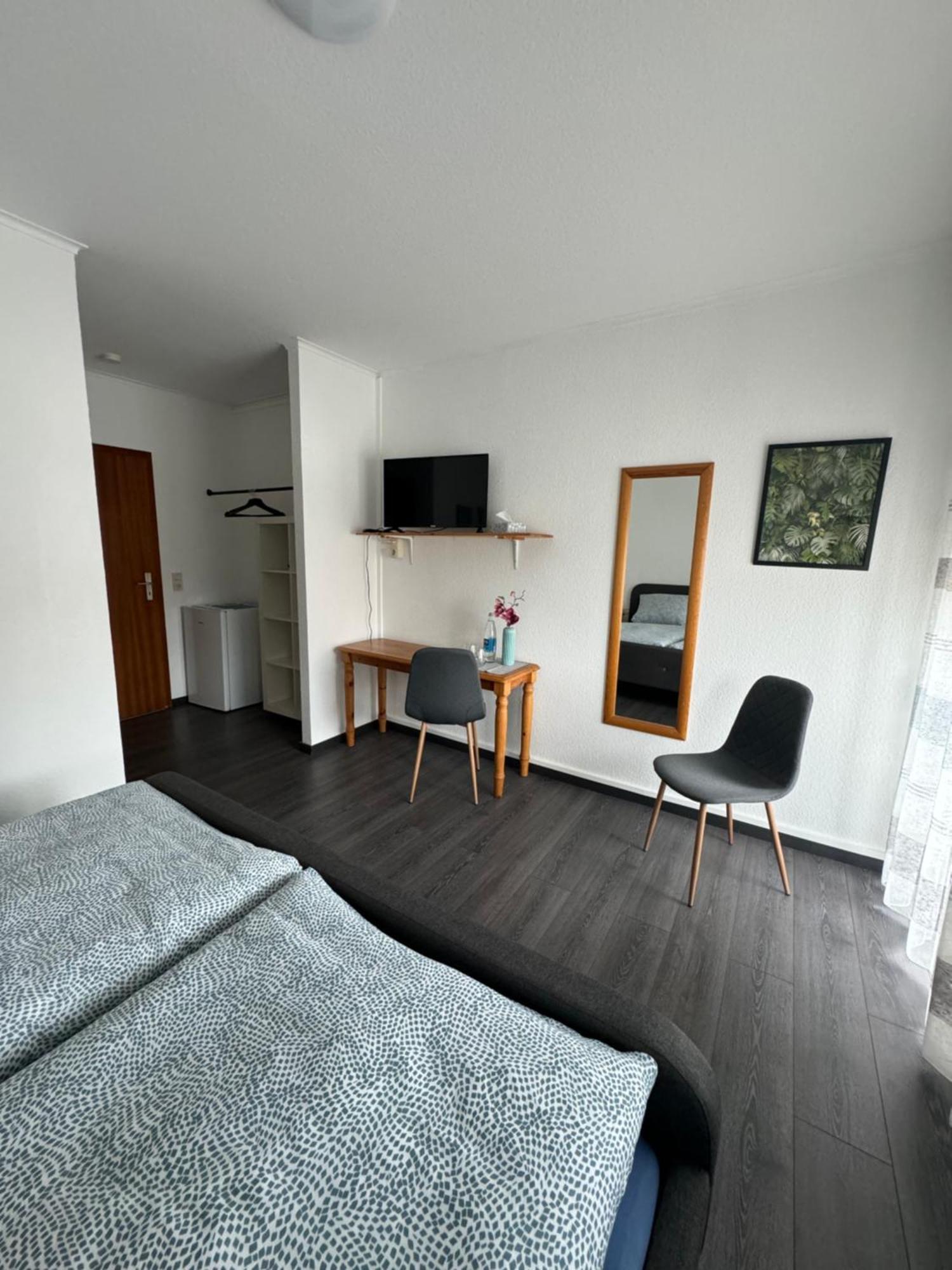 Gaestehaus Zur Schmiede Burghaun Dış mekan fotoğraf